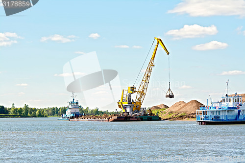 Image of Crane river with sand