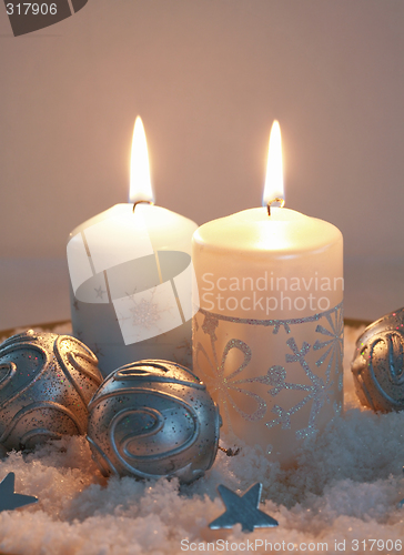 Image of Christmas candlelight