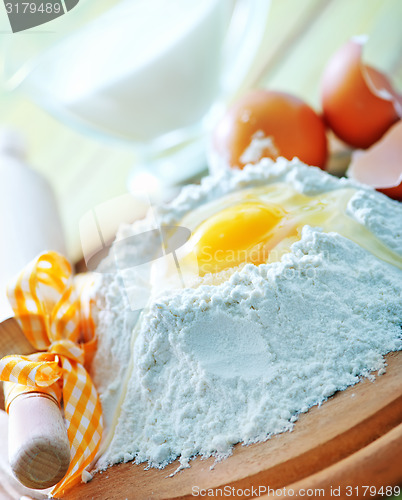 Image of flour and raw eggs