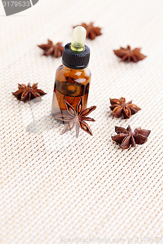 Image of anise essential oil