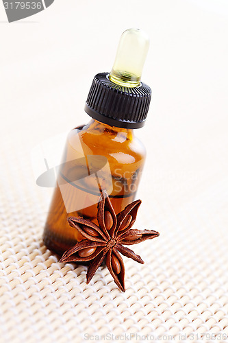 Image of anise essential oil