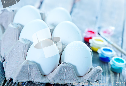 Image of eggs and paint