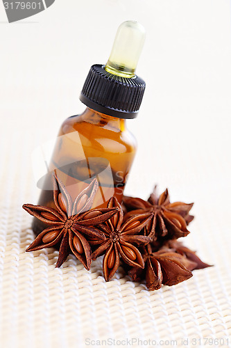 Image of anise essential oil