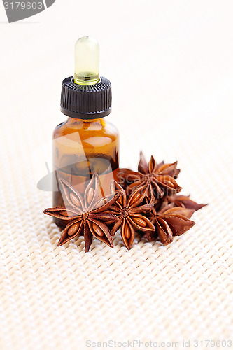 Image of anise essential oil