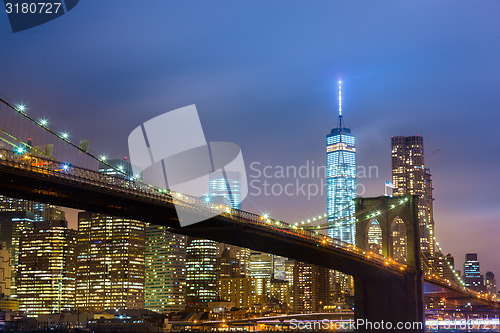 Image of Brooklyn bridge at dusk, New York City.