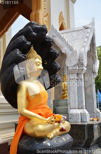 Image of Wat Traimit