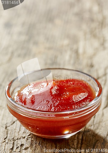 Image of bowl of tomato sauce