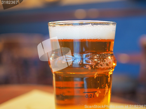 Image of Pint of British ale beer