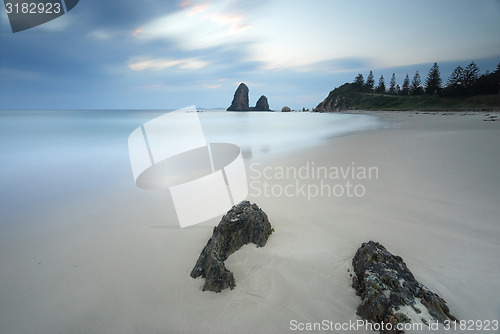 Image of Glasshouse Rocks Australia