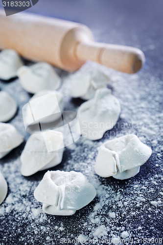 Image of raw pelmeni