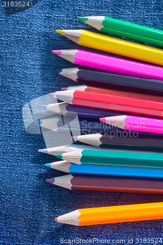 Image of color pencil