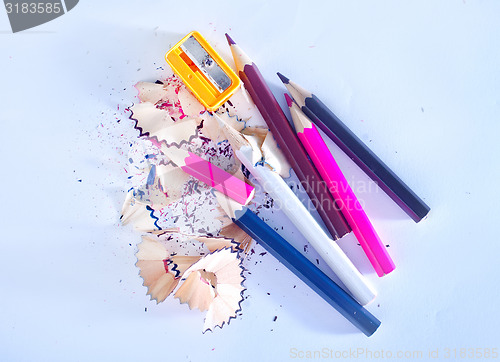 Image of color pencils