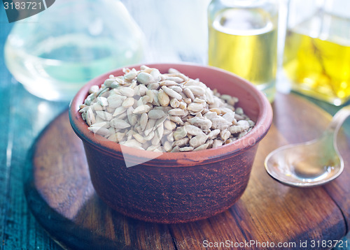 Image of sunflower seed