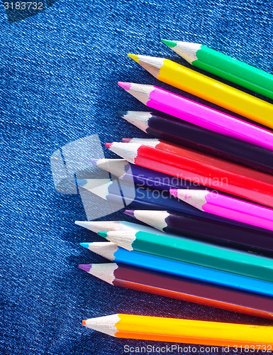 Image of color pencil