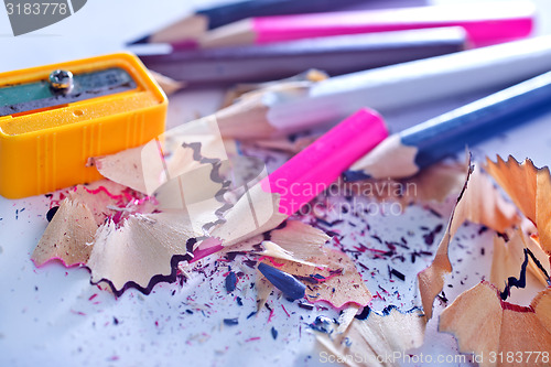 Image of color pencils