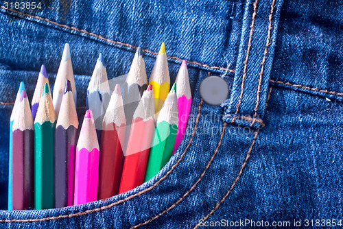 Image of color pencil