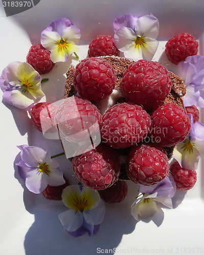 Image of Pastry with raspberries