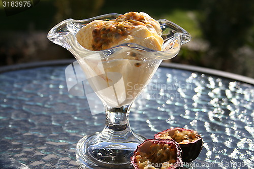 Image of Ice-cream with passion fruit