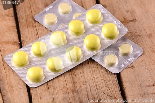 Image of Medicinal pills piled up a bunch of closeup