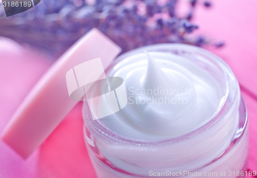 Image of cosmetic cream