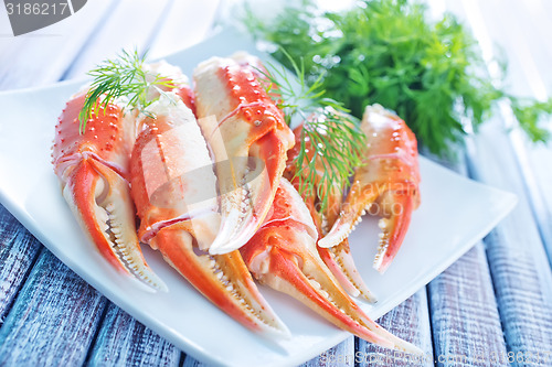 Image of crab claws