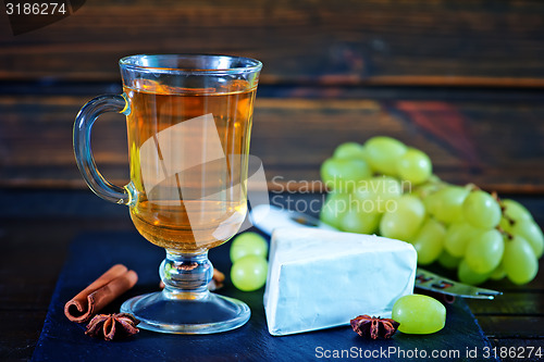 Image of cider and cheese