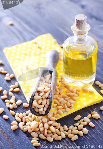 Image of cedar nuts and oil