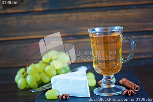 Image of cider and cheese