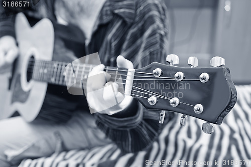 Image of guitar