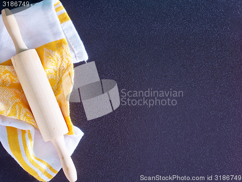 Image of kitchen dishware