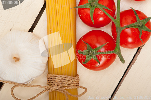 Image of Italian basic pasta ingredients