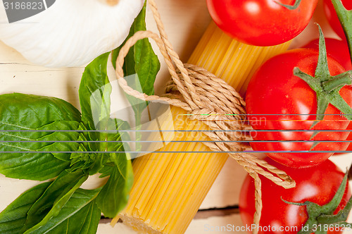 Image of Italian basic pasta ingredients