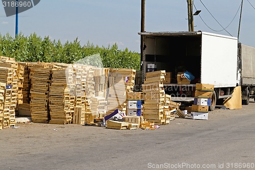Image of Fruits transport crates
