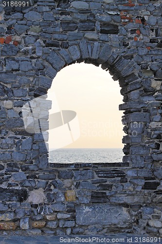 Image of Stone window