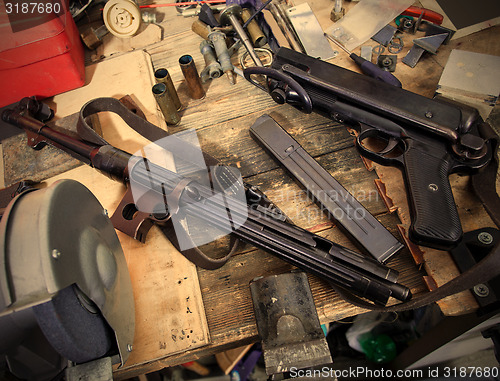 Image of disassembled submachine gun MP-38