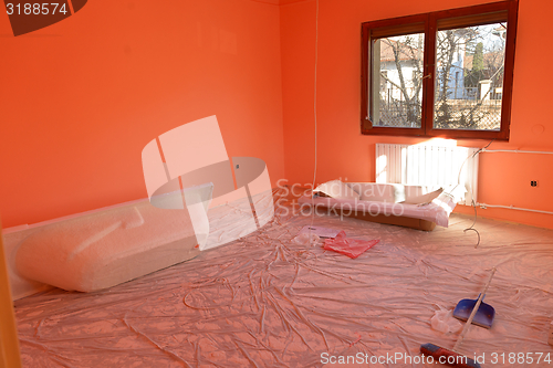 Image of Empty newly painted room