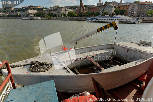 Image of Lifeboat at the tail of a ship