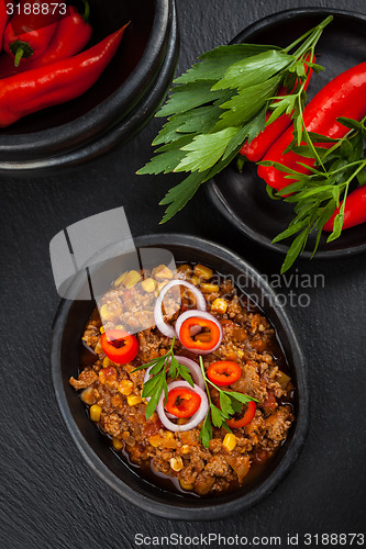 Image of Chilli con carne in pan