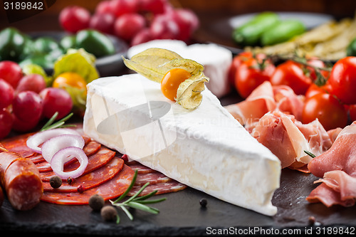 Image of Antipasto dinner platter 