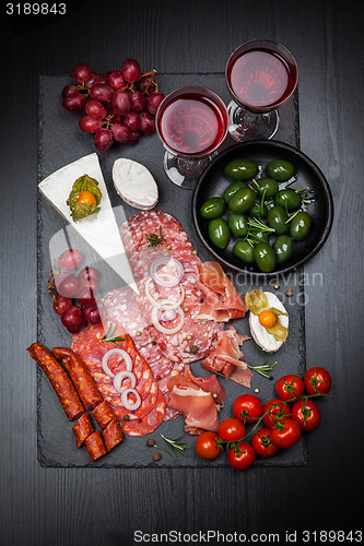 Image of Antipasto dinner platter 