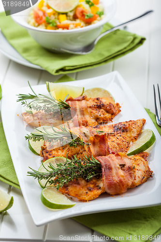 Image of Chicken breast with herbs 