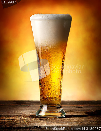 Image of Beer with bubbles