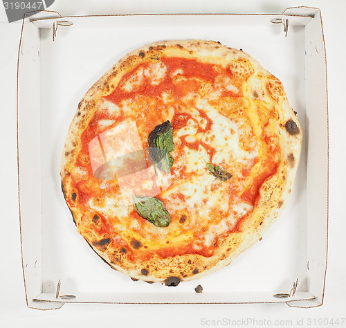 Image of Margherita pizza carton