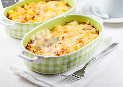 Image of Casserole with pasta and cheese