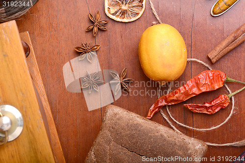 Image of lemon and cinnamon, bread and red pepper