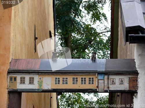 Image of House Connection