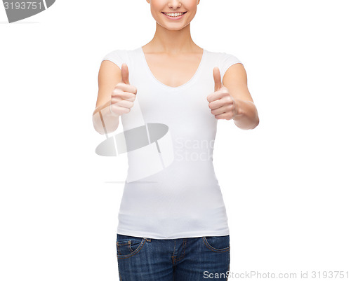 Image of woman showing thumbs up