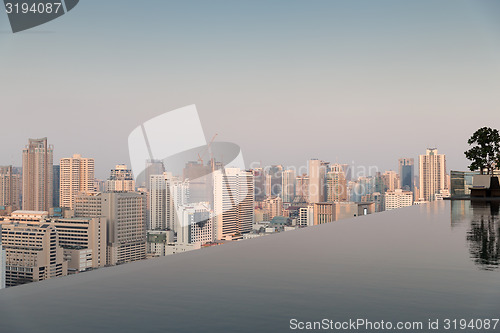 Image of view from infinity edge pool to bangkok city