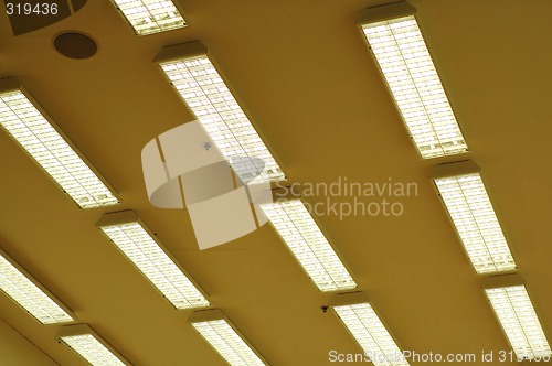 Image of Row of fluorescent lamps
