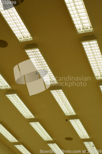 Image of Row of fluorescent lamps